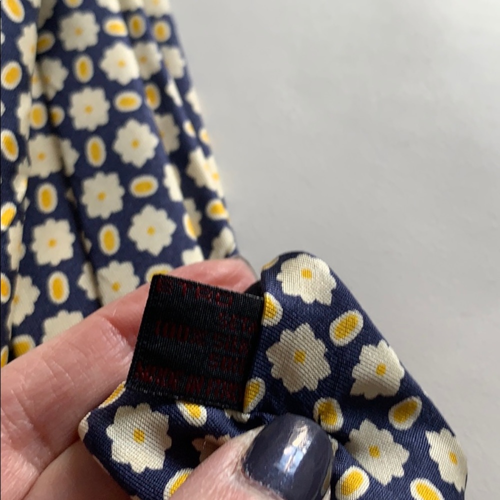 Etro Tie - Picture 3 of 3